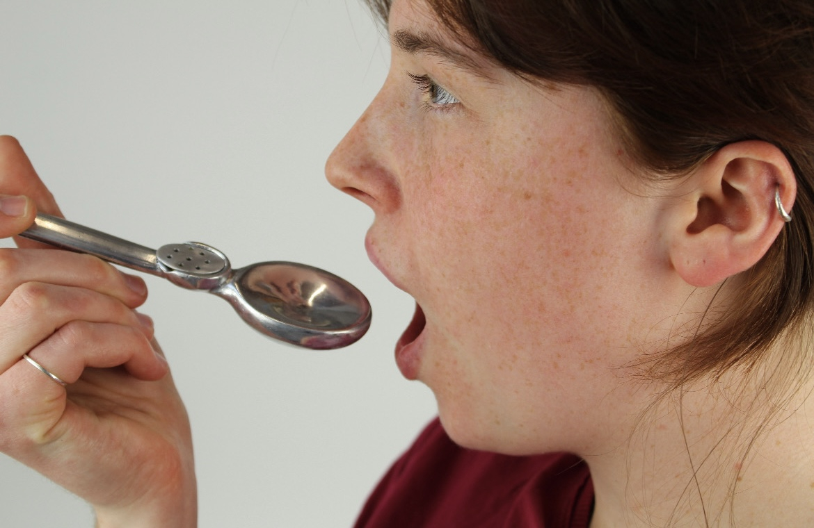 Smell spoon being used