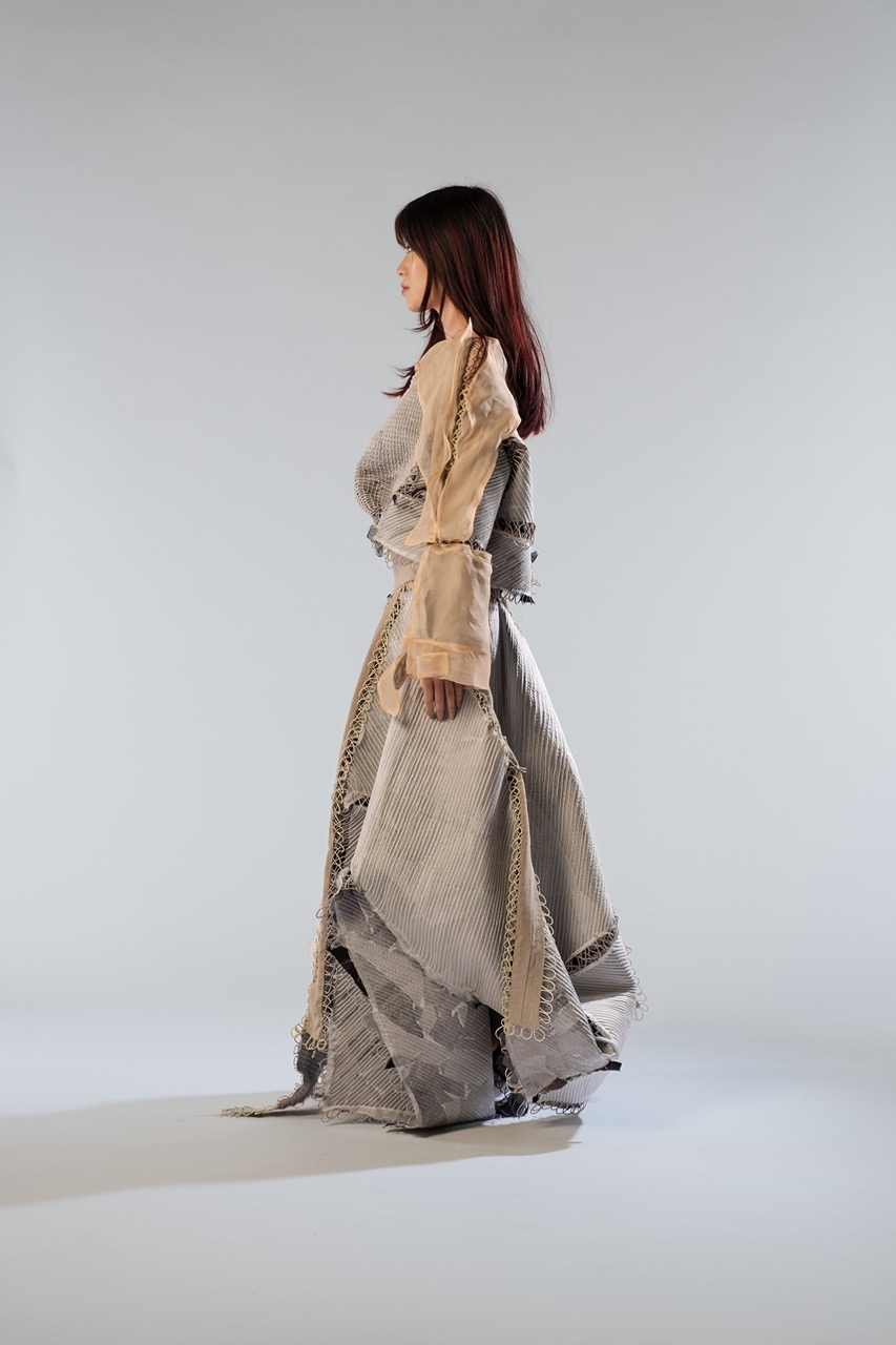 Look 3