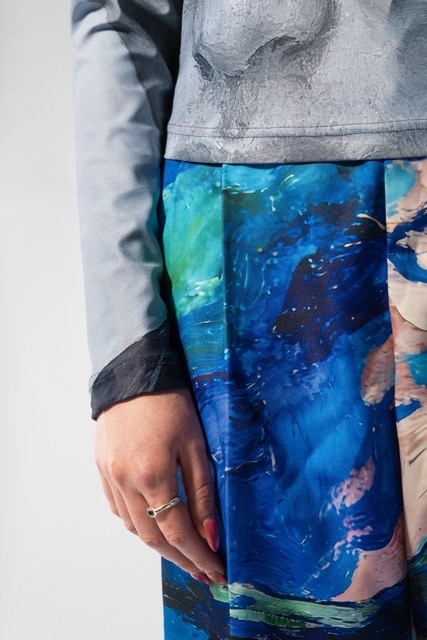 look 3 details 2