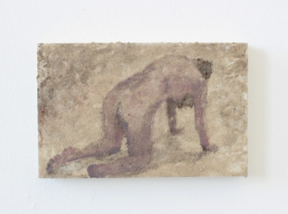 Painting depicting a naked woman on all fours from behind, watercolour painted on a sandy surface.