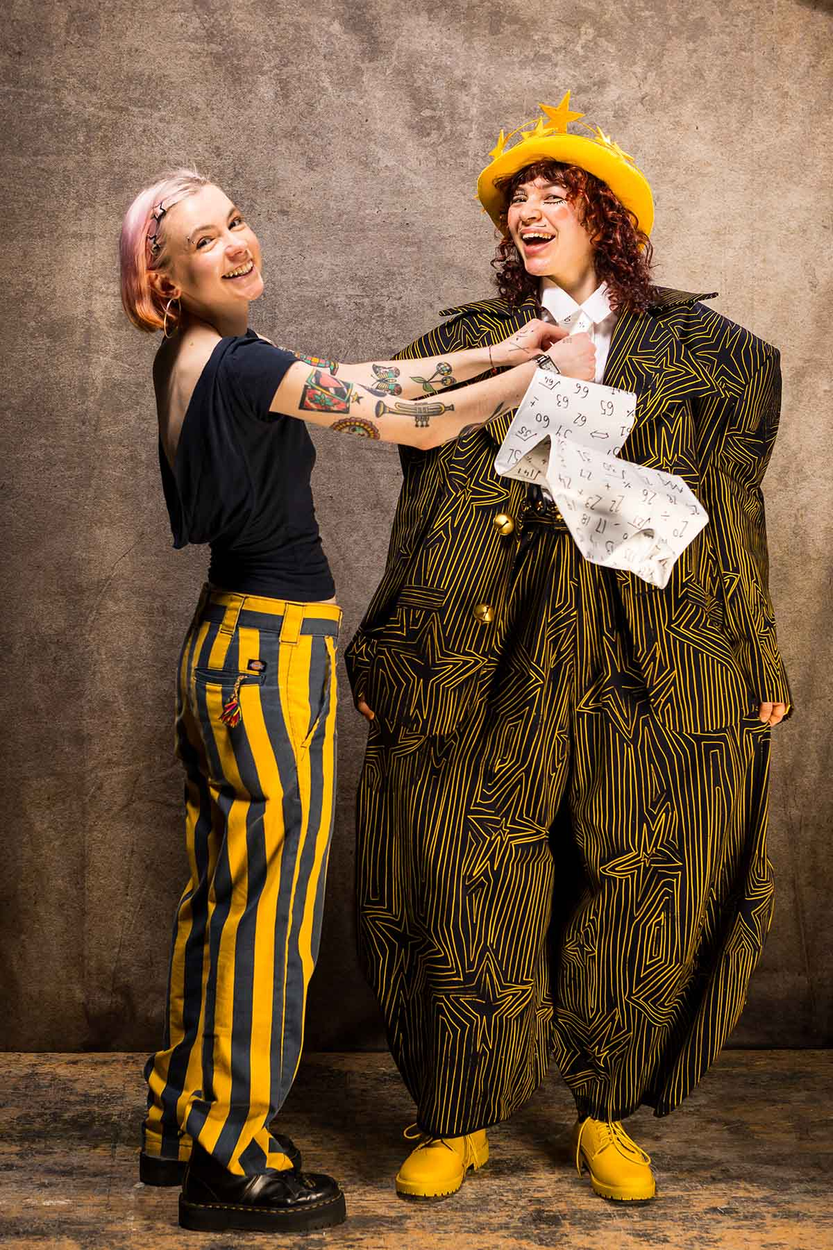 image of fixing costume