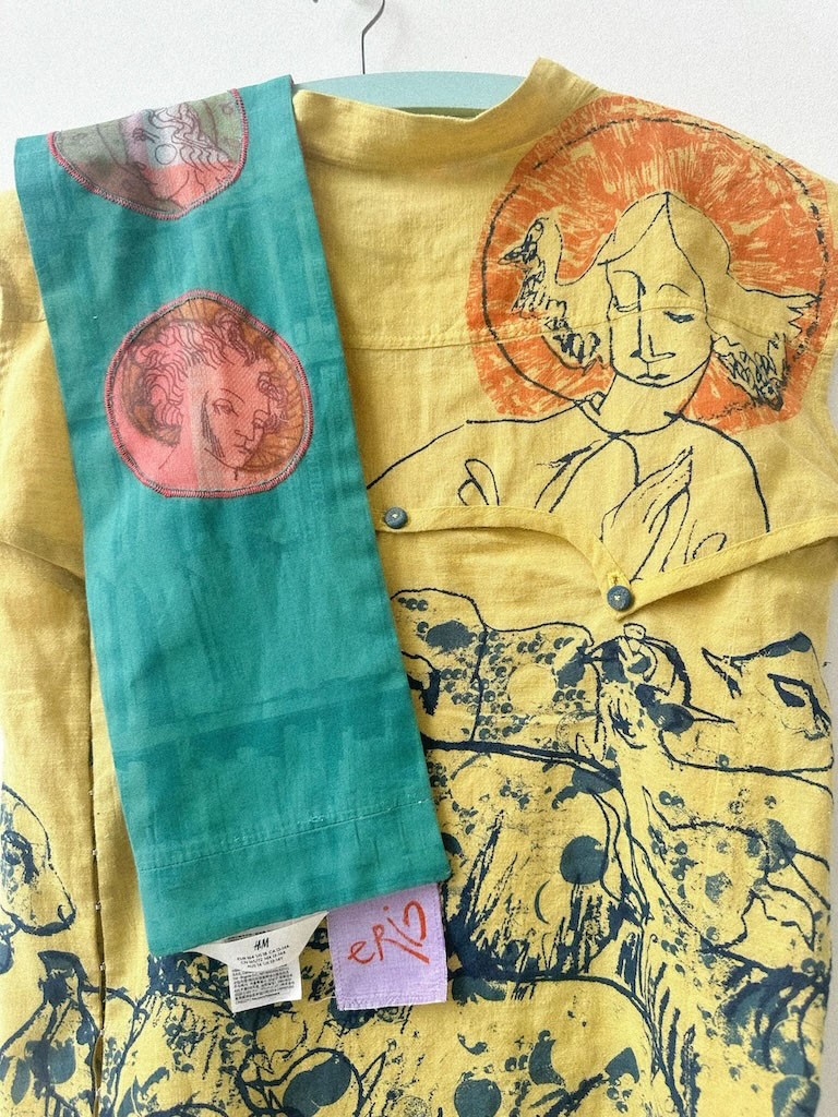garments form unsold 2nd hand materials